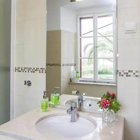 Gardenia House Tatil Evi Janjina